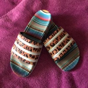 ADIDAS leopard colorful adilette slides size 9